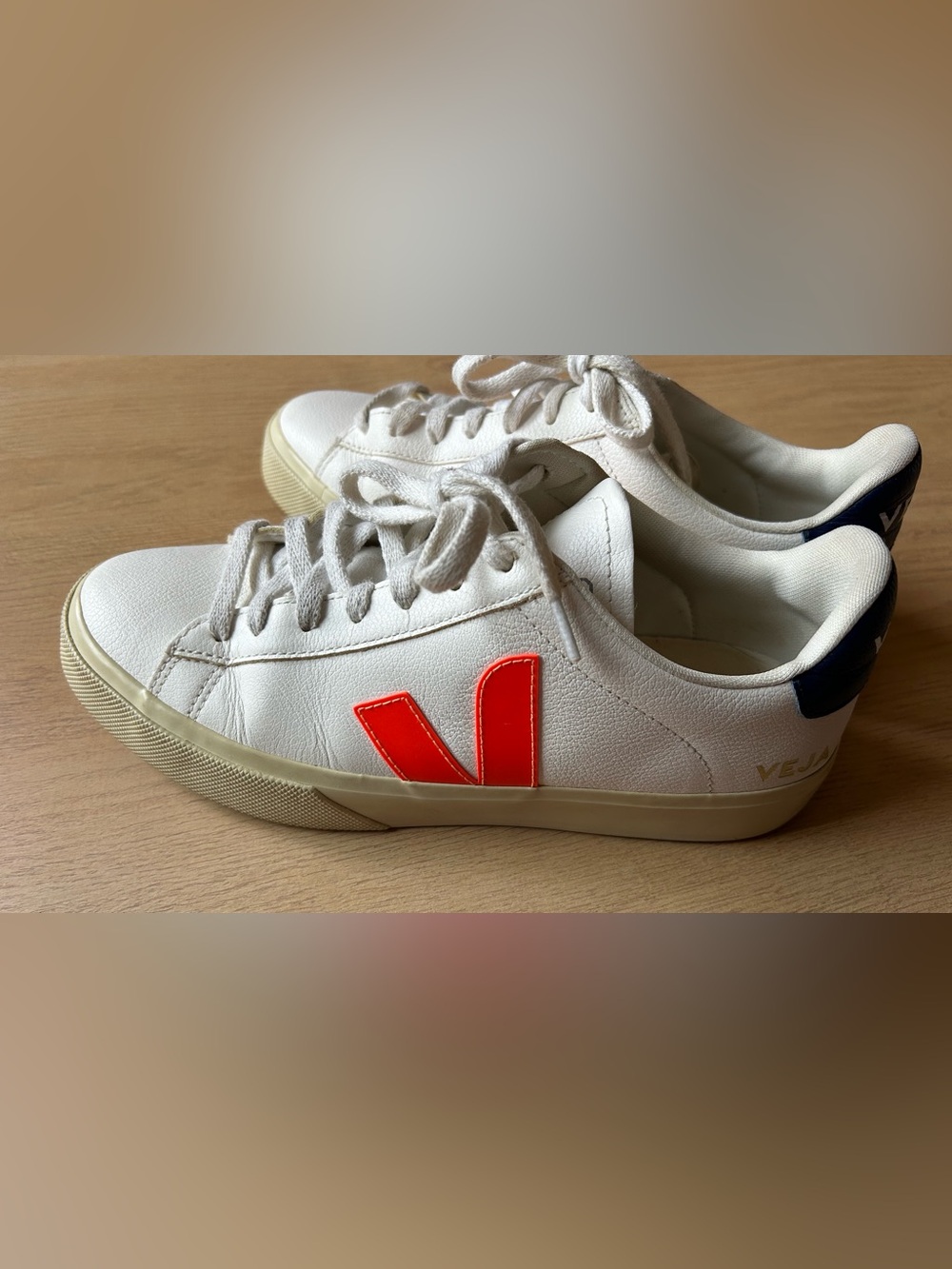 Veja Campo Leather White, Orange and Blue Silver Accents FLUO Women’s Size US 8 - Picture 7 of 8